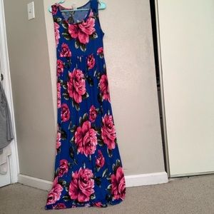 1X sleeveless maxi dress